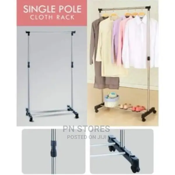 Single Pole Clothes Hanger on Wheels
