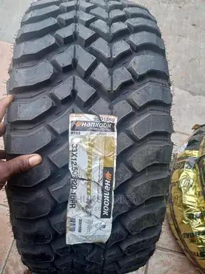 33*12.50R20 Hankook Tires