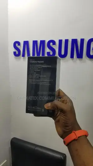 New Samsung Galaxy Note 8 64 GB Black