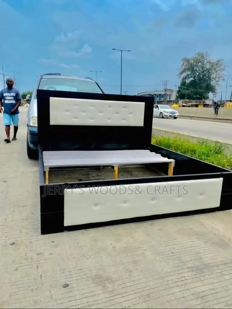 6by6 Bedframe