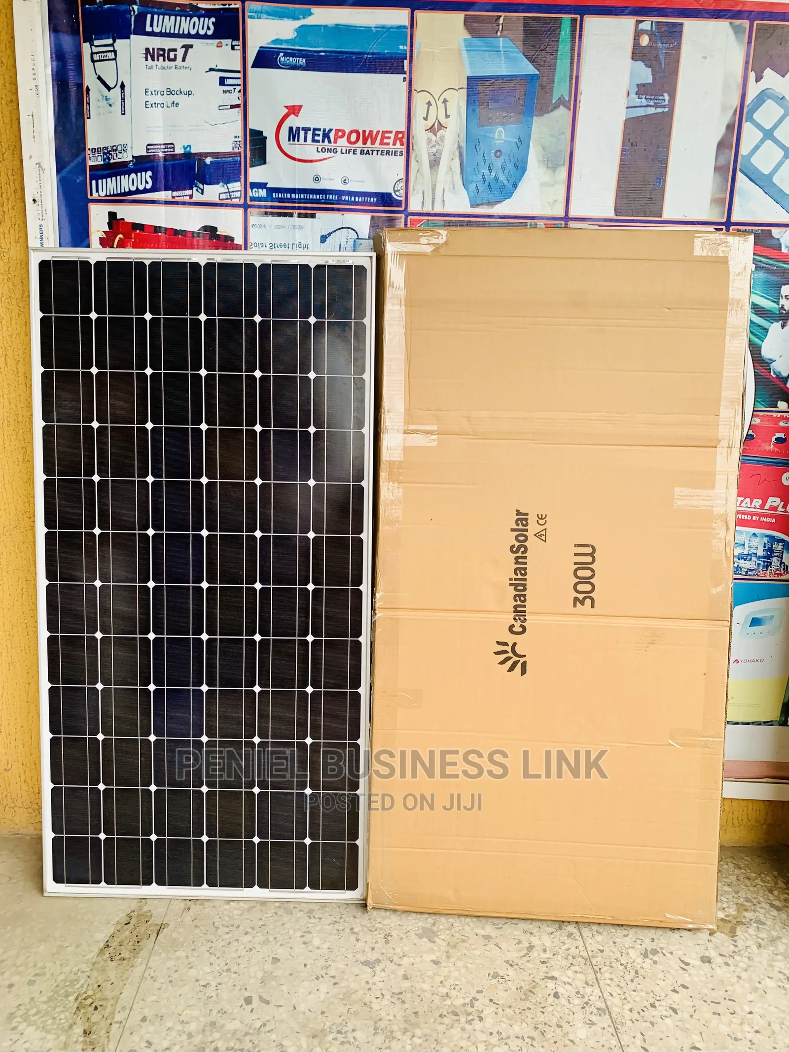 Canadian 300w 72cells Solar Panel