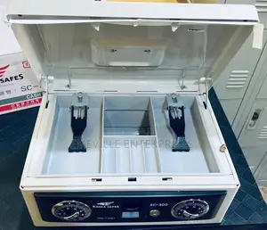 Eagle Cash Box