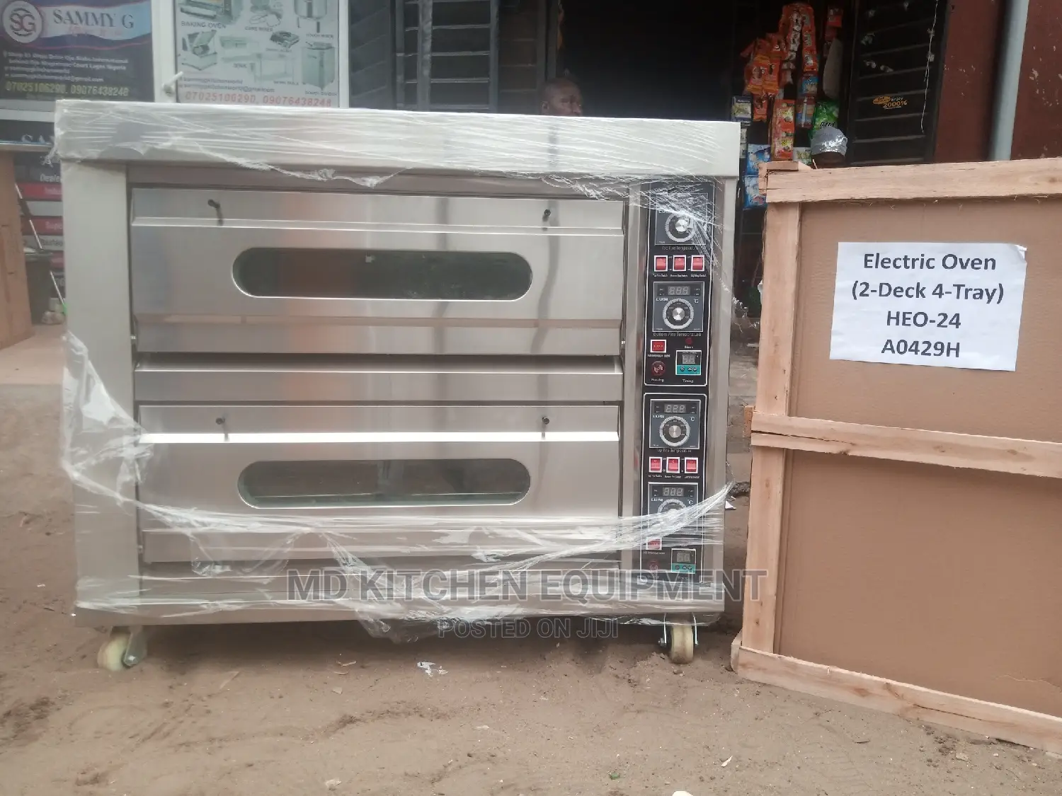 Industrial 4tray. 2 Deck Electric Oven