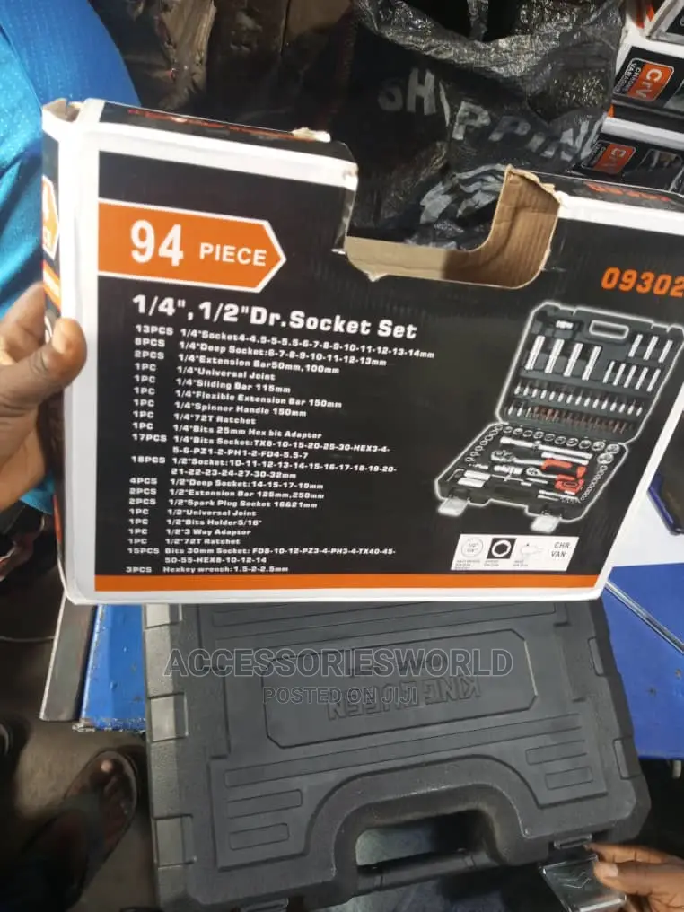 94pcs 1/4" DR. 1/2" DR.SOCKET