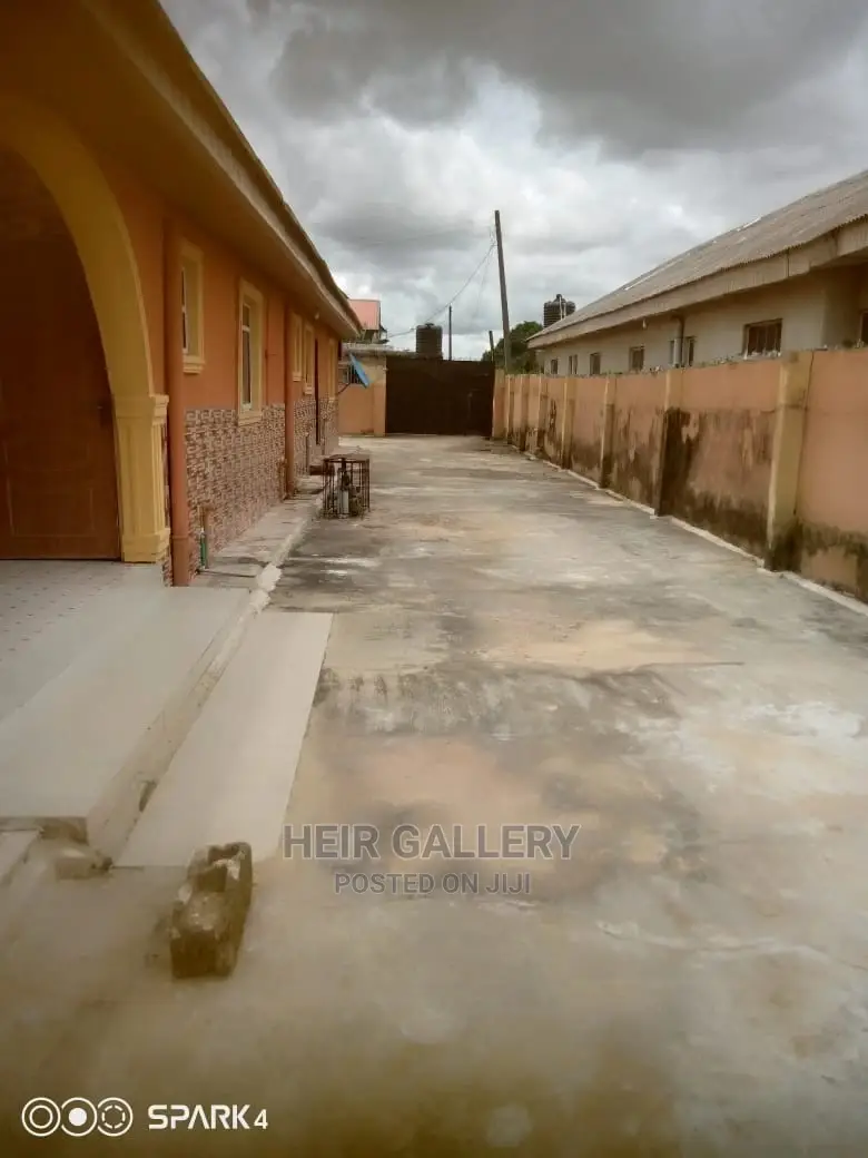 1bdrm Room & Parlour in Alaworo, Badagry for rent
