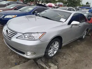 Lexus ES 350 2011 Silver