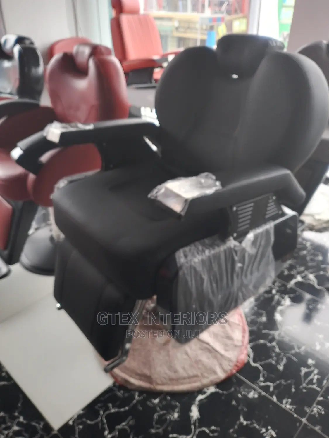 Executive Salon Chair