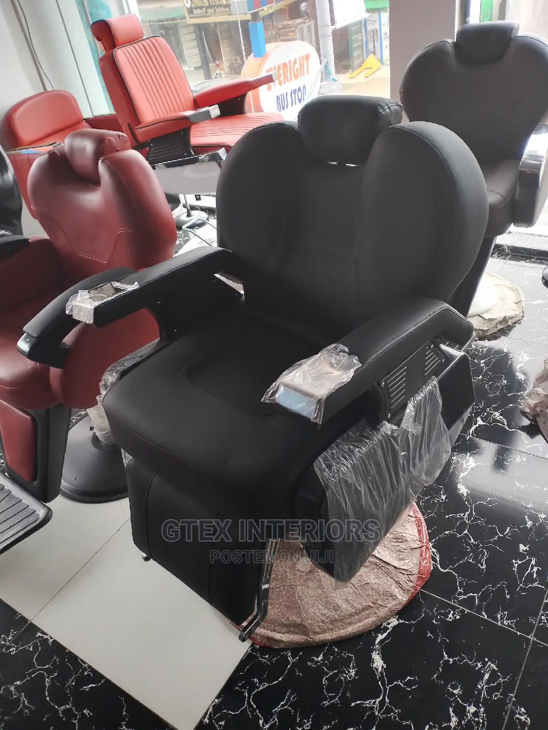 Executive Salon Chair