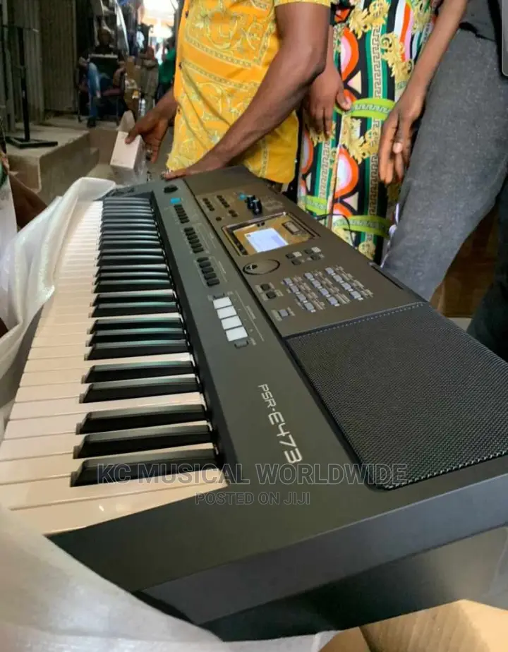 Yamaha Keyboard Psre473