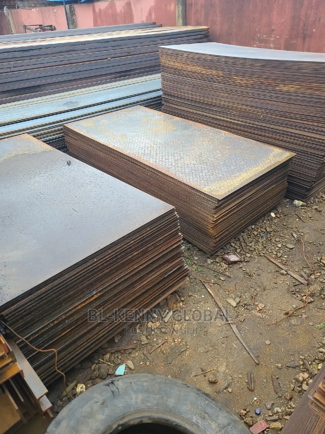 4 X 8 X 3mm Checkered Plate
