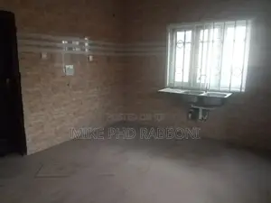 4bdrm Duplex in New G.R.A, Enugu for rent