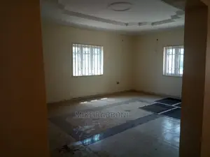 4bdrm Duplex in New G.R.A, Enugu for rent