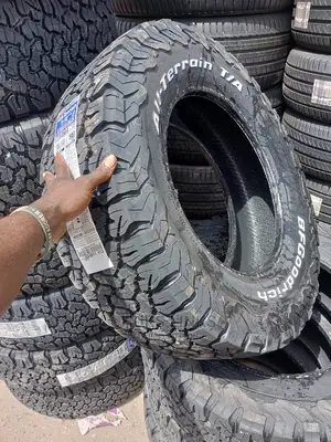 275/65r18lt Bfgoodrich Tire