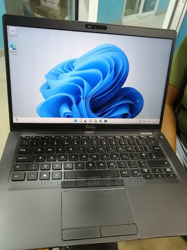 Laptop Dell Latitude 5400 16GB Intel Core I7 SSD 256GB in Ikeja