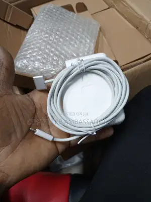 140W Macbook Pro Charger