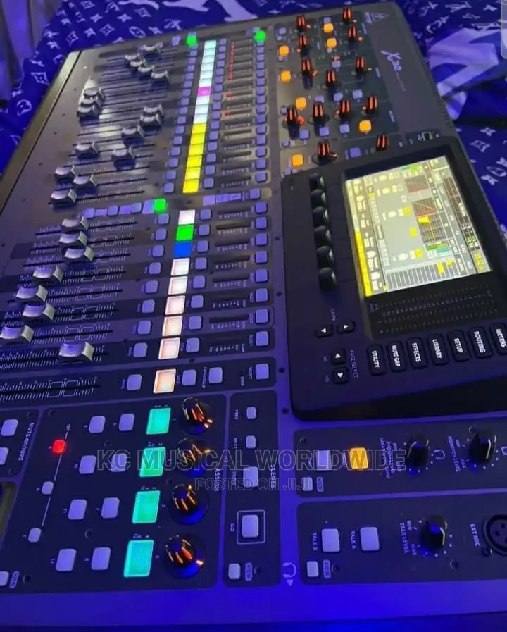 Midas X32 Digital Mixer