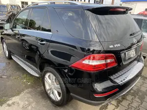 Mercedes-Benz M Class 2015 Black