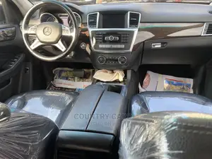 Mercedes-Benz M Class 2015 Black