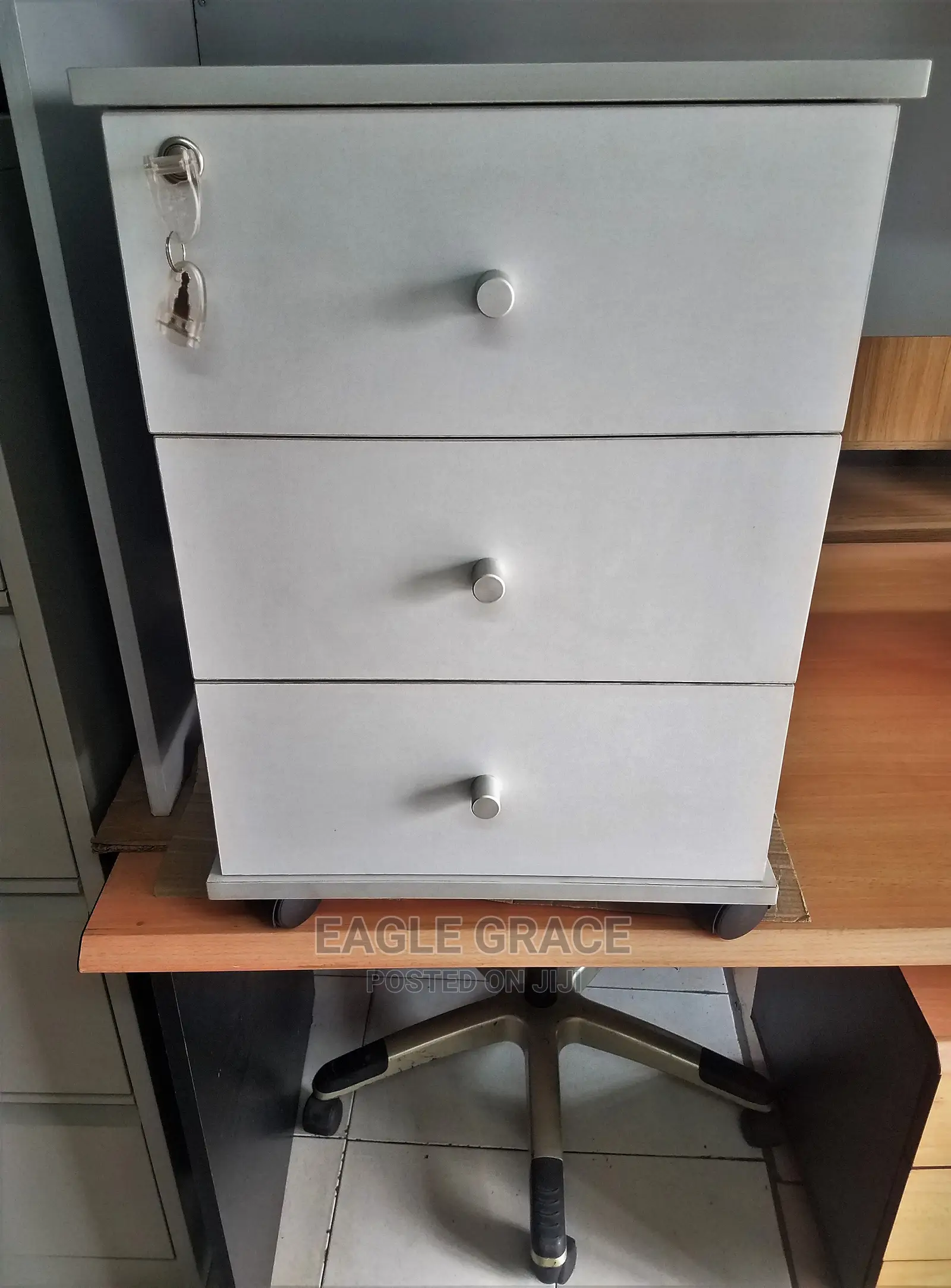 Mobile Drawer