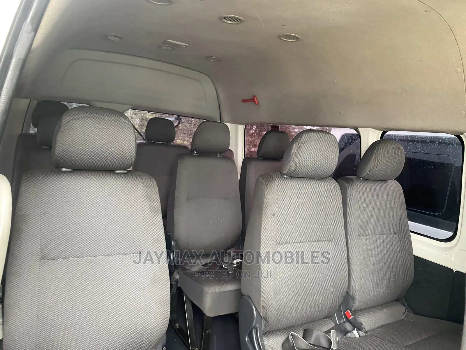 Toyota HiAce 2012 White