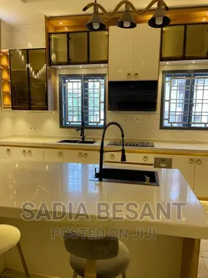 Bespoke Kitchen Cabinets