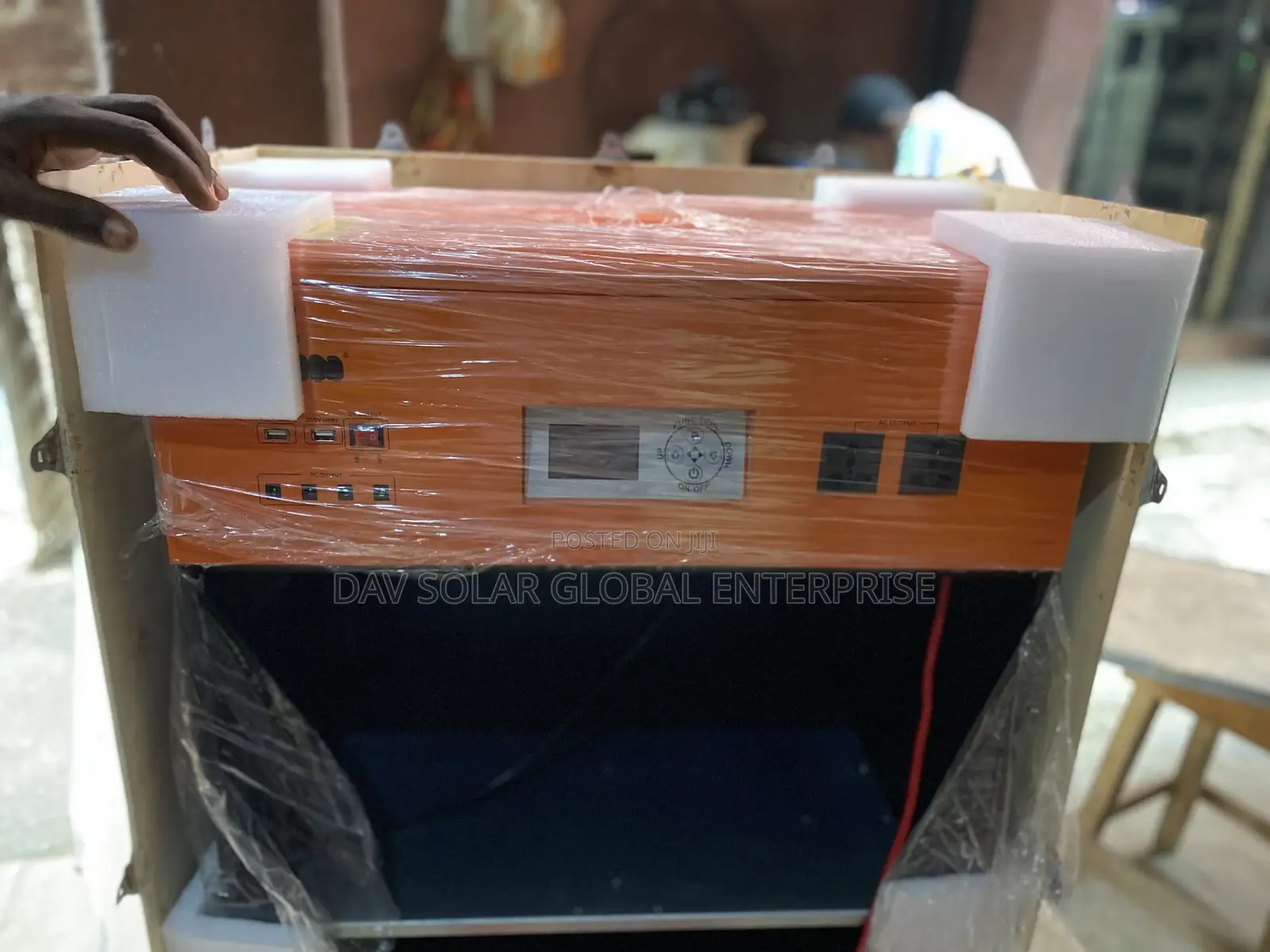Iwin Solar Generator