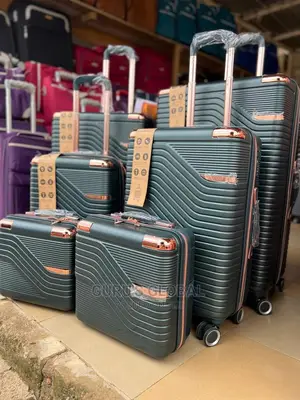 Luxury by 6 Travel Box