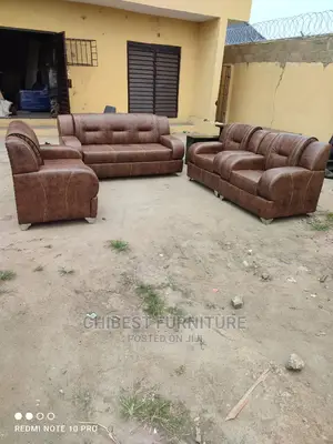 Comfortable Cushion Chairs
