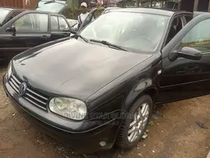 Volkswagen Golf 1.6 Trendline Automatic 2005 Black