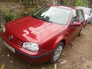 Volkswagen Golf 1.6 2000 Red