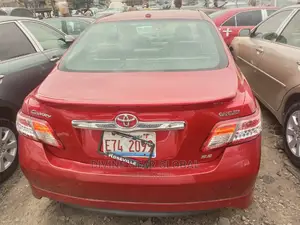Toyota Camry 2010 Red