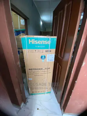 Hisense 204L Double Door Dispenser Water [Red]
