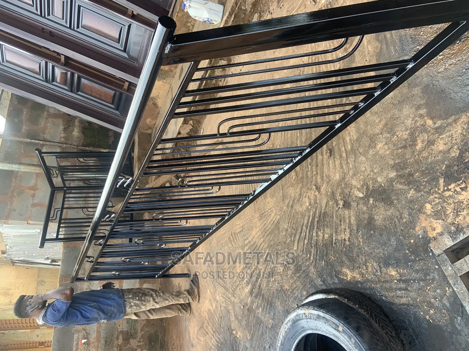 Hand/Step Rails