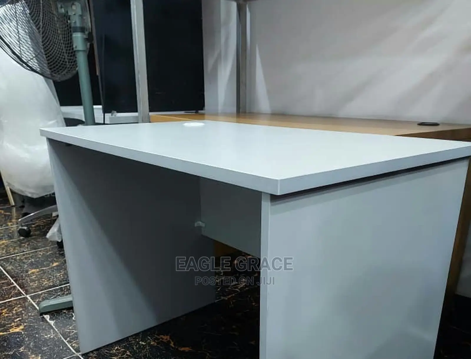 High Quality Office Table