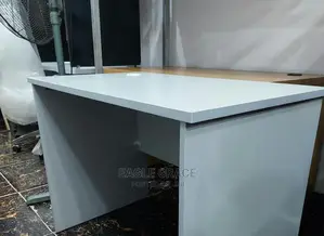 High Quality Office Table