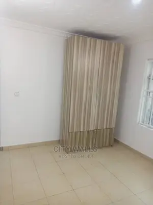 2bdrm Block of Flats in Lekki for rent