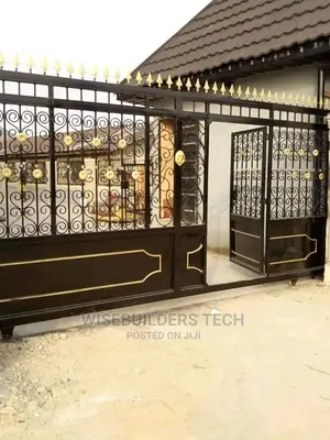 Main Iron Gate