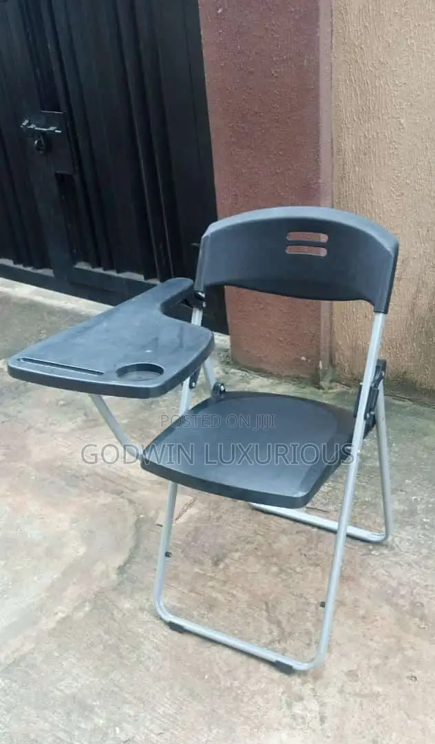Plastic Training Chairs