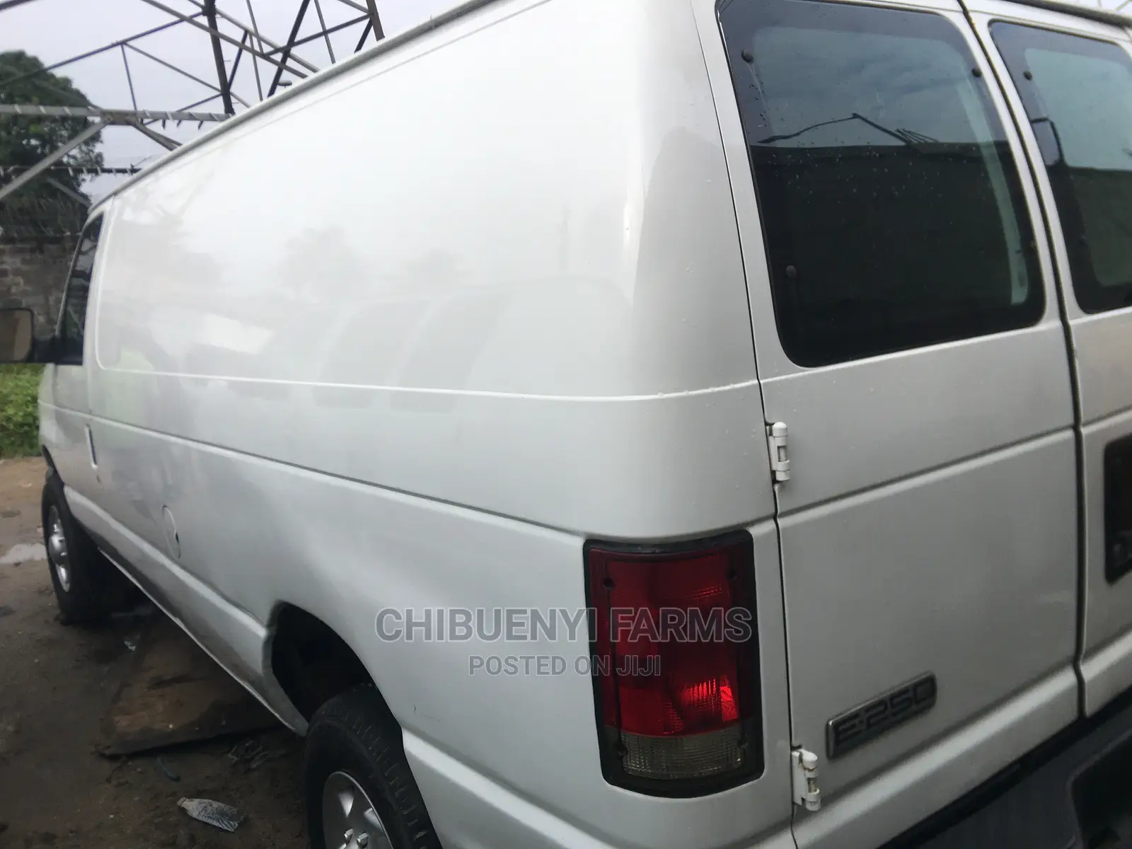 Ford E250 2008 White