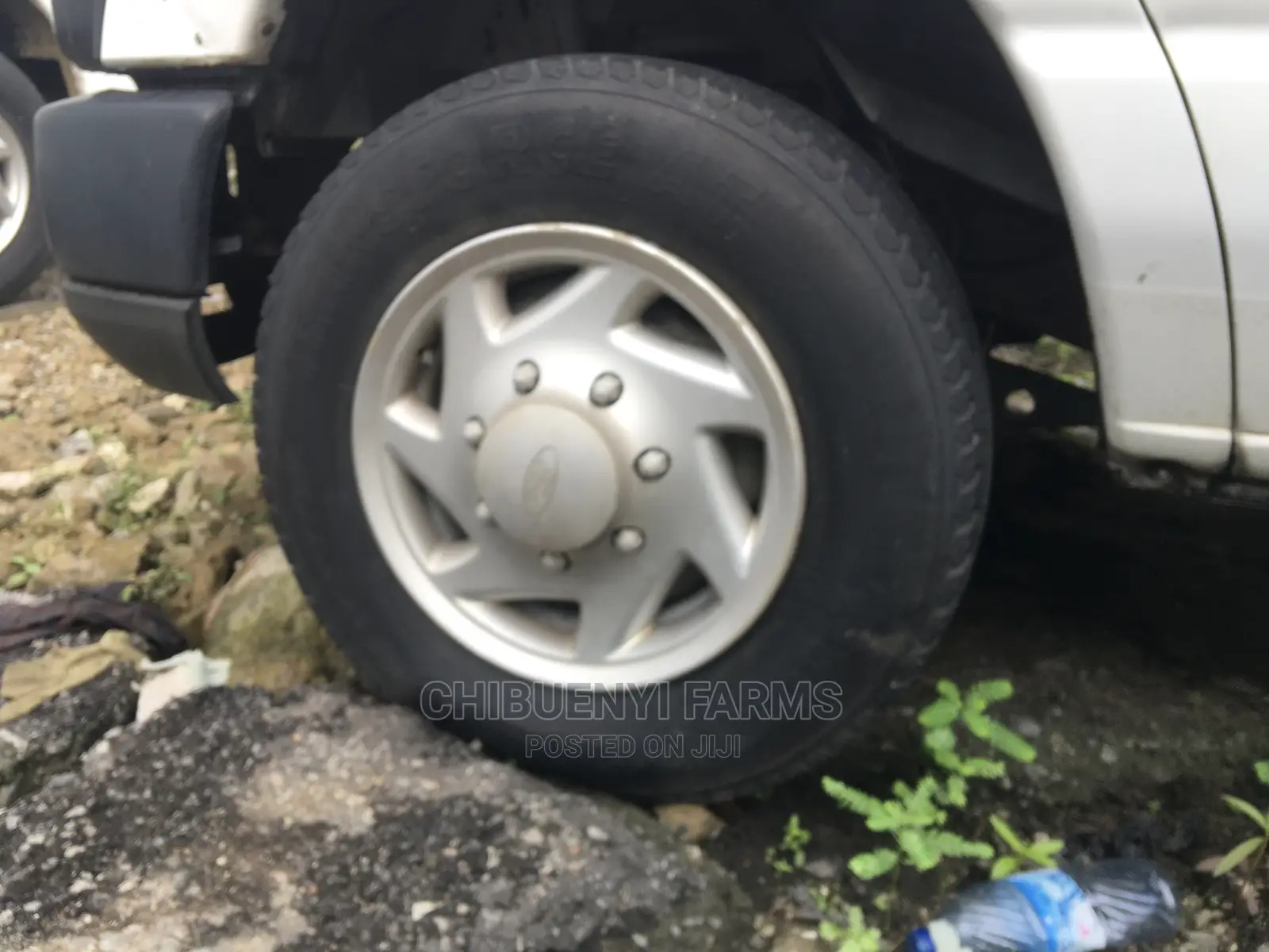 Ford E250 2008 White