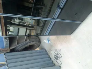 Frameless Windows