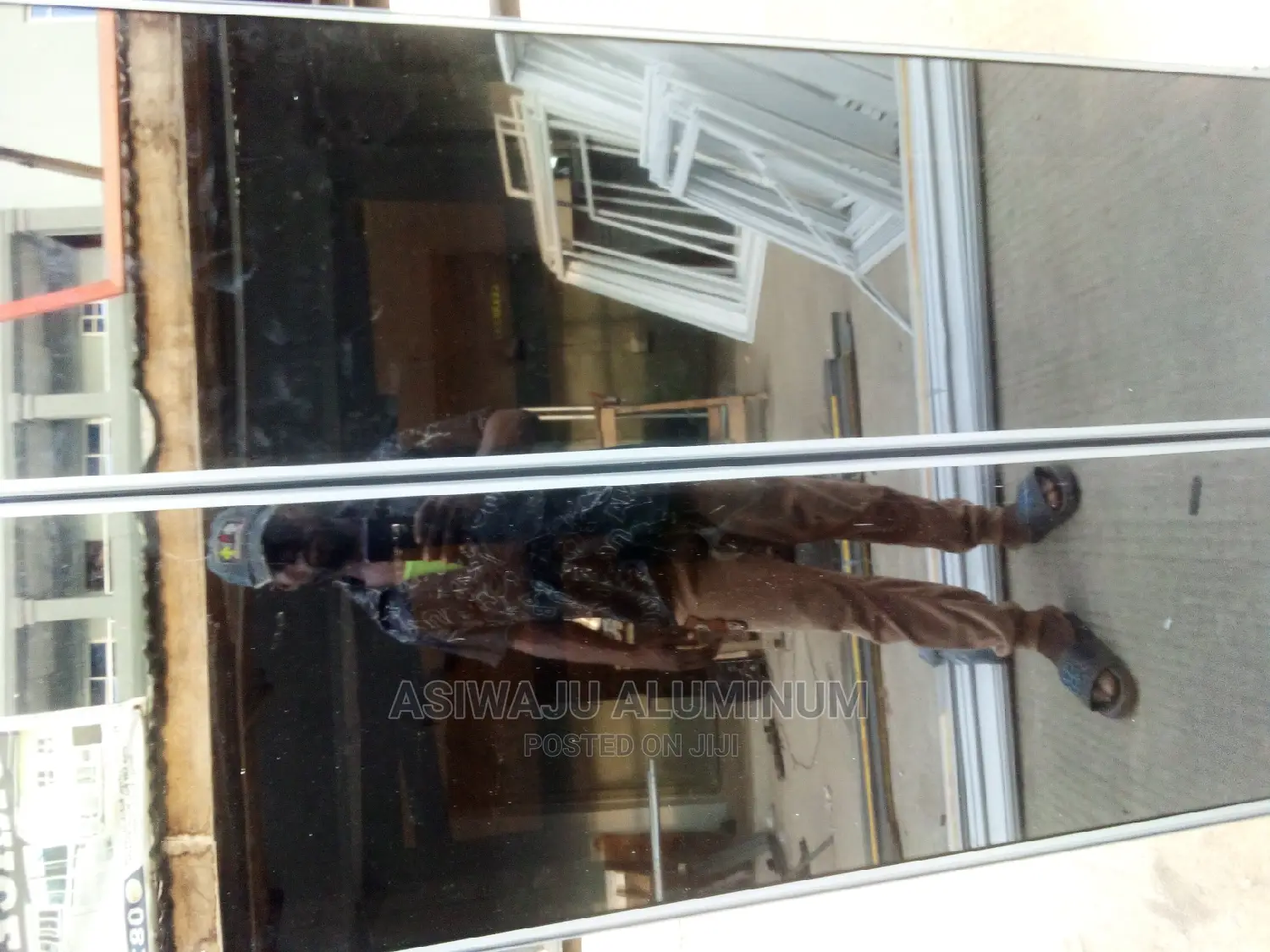 Frameless Windows
