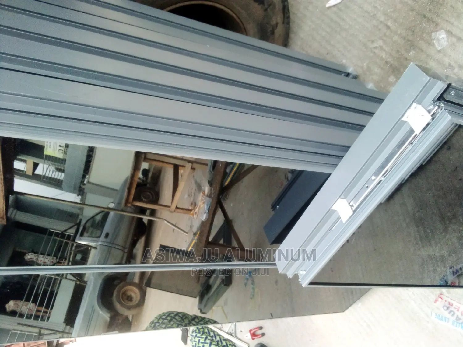 Frameless Windows