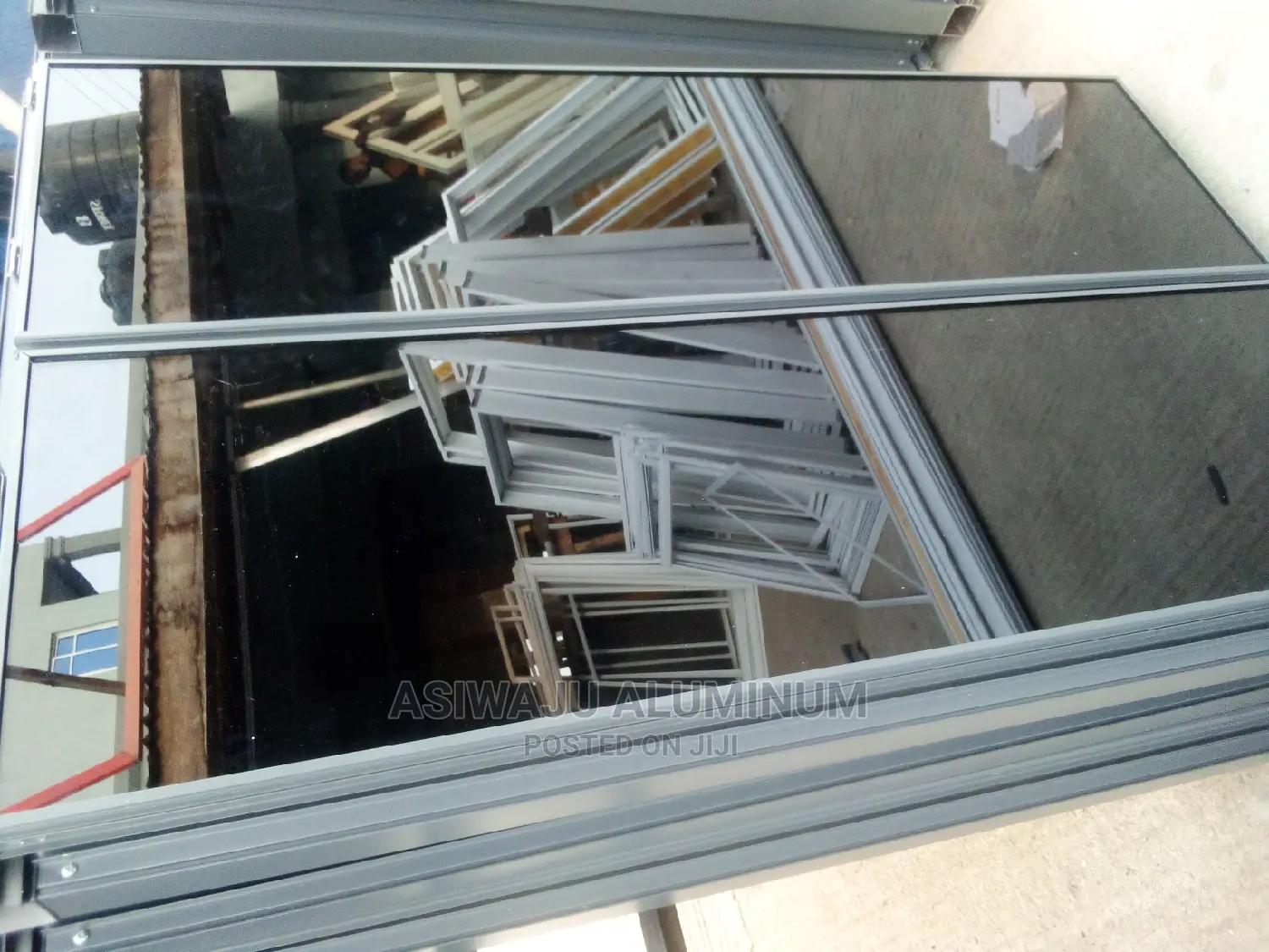 Frameless Windows