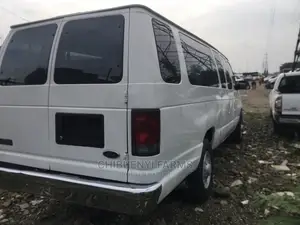 Ford E350 2004 White