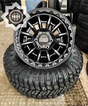 285/55r20 Tire