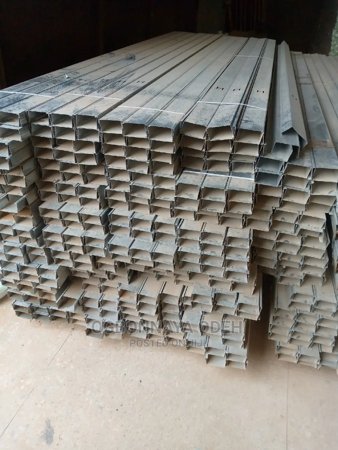 75 * 35* 300mm Partition Profile Ceiling Profile