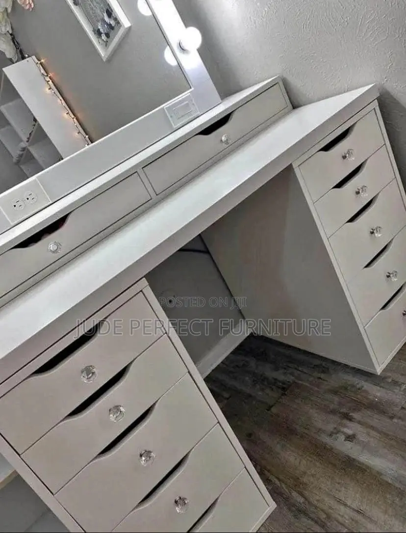 Dressing Mirror