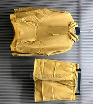 Original HOODIES Short Available in Store