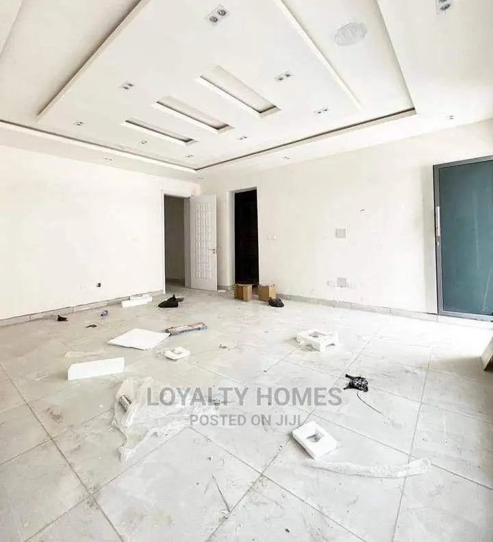 Furnished 9bdrm Mansion in Maitama for sale